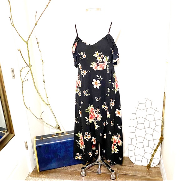 nextima Dresses & Skirts - Nextima Black Floral Cold Shoulder Maxi 14